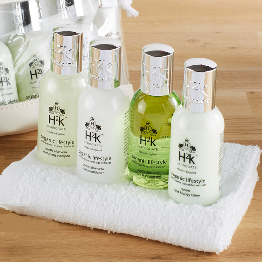 Organic Lifestyle Pamper Pack with Contour Eye Gel