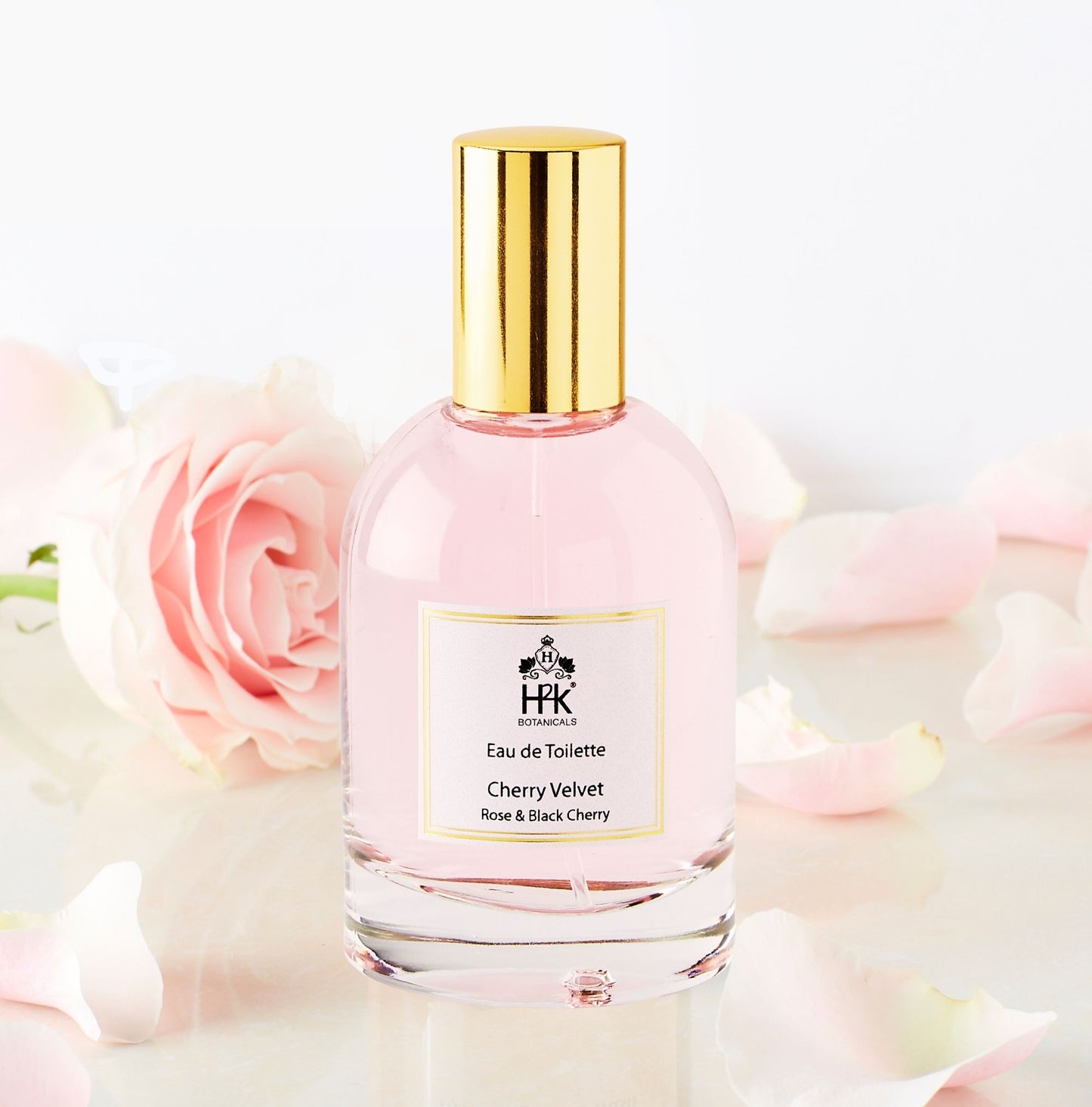 Fragrance gift box with rose and black cherry