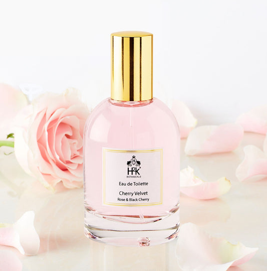 Fragrance gift box with rose and black cherry